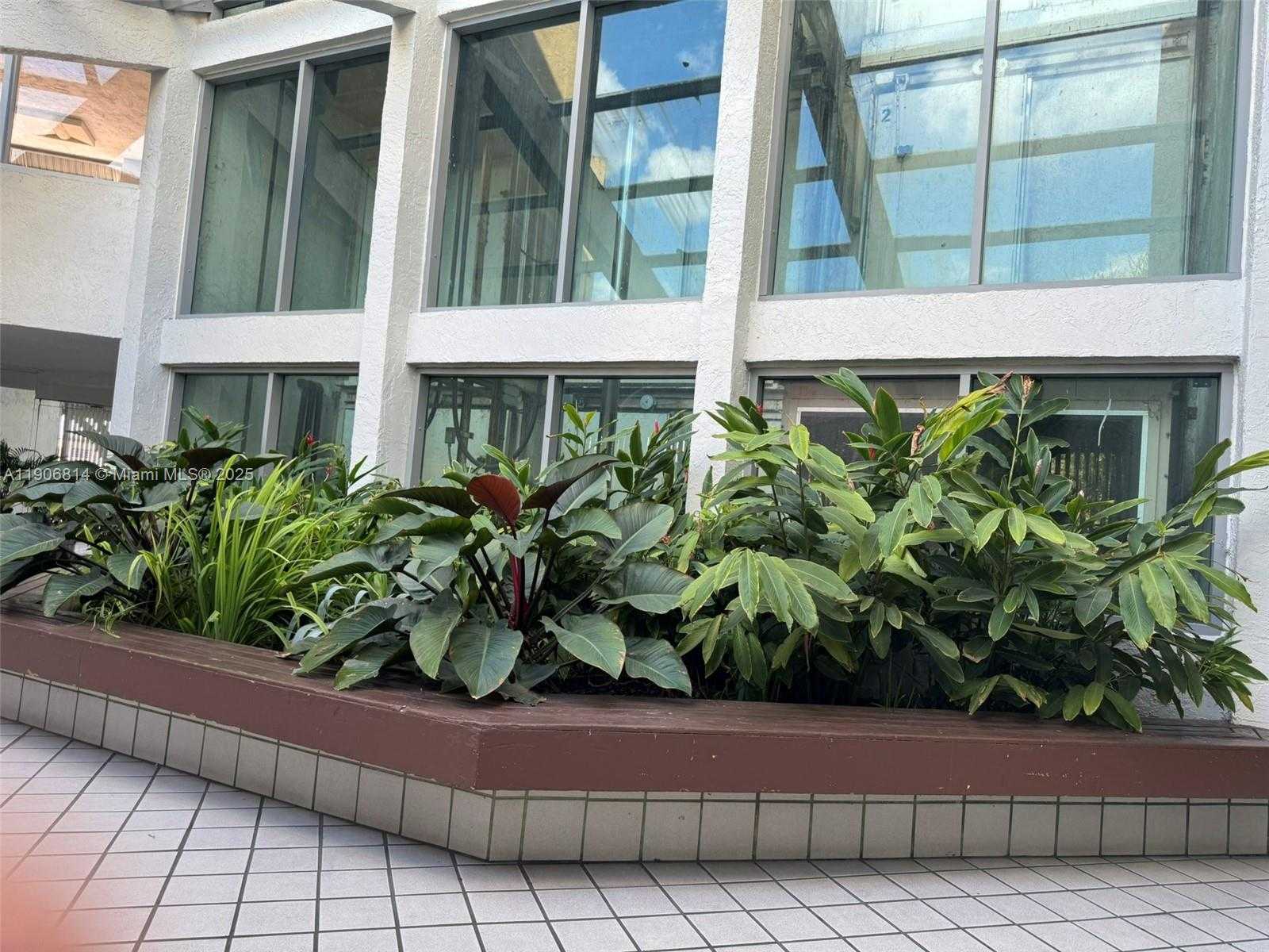 Small Image of 11800 SOUTH WEST 18TH ST #422-4, Miami Number 4