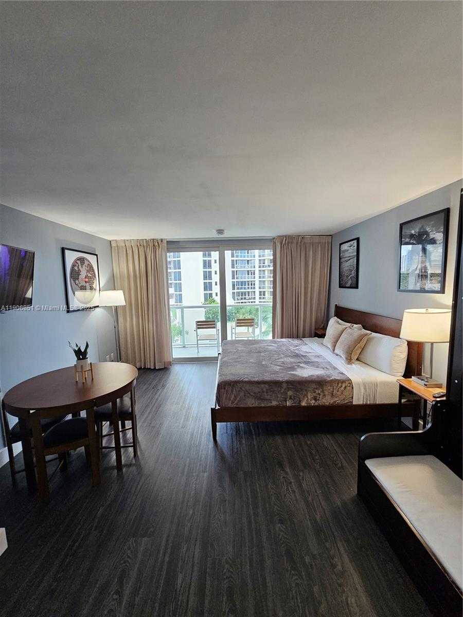 Small Image of 19201 COLLINS AVE #324, Sunny Isles Beach Number 8