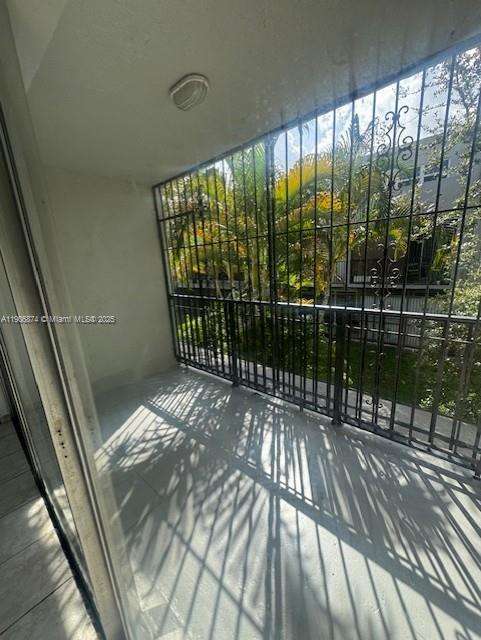 Small Image of 230 NORTH WEST 87TH AVE #I206, Miami Number 8