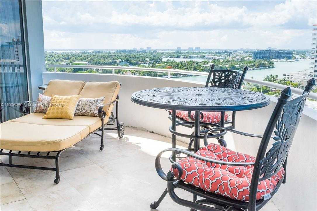 Small Image of 6301 COLLINS AVE #2401, Miami Beach Number 23