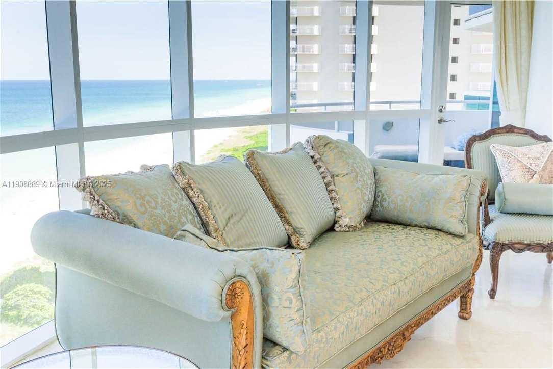 Small Image of 6301 COLLINS AVE #2401, Miami Beach Number 24