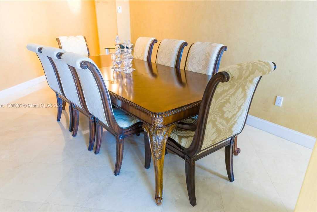 Small Image of 6301 COLLINS AVE #2401, Miami Beach Number 26