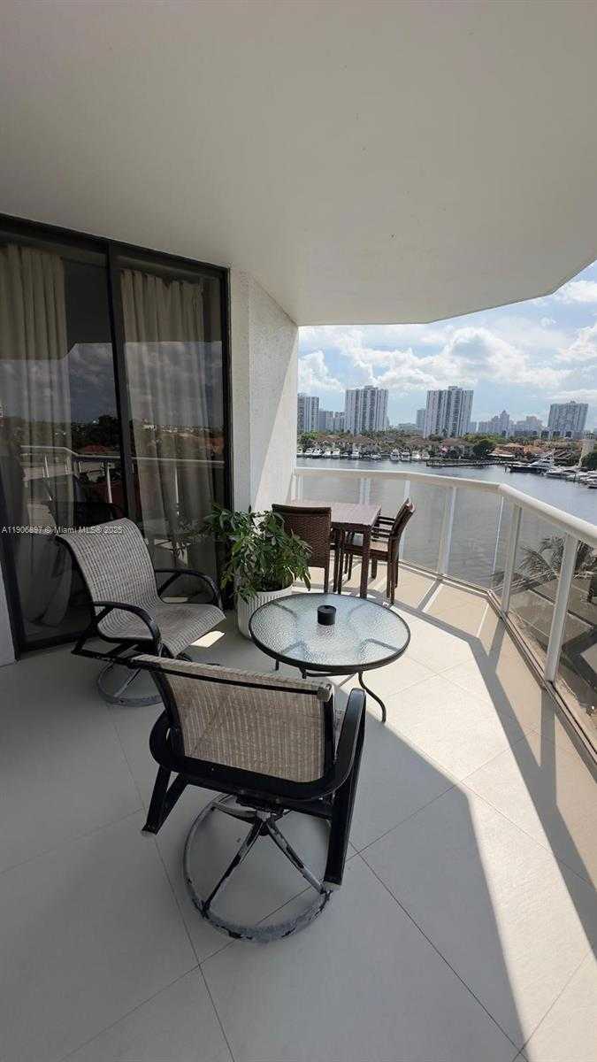Small Image of 3610 YACHT CLUB DR #609, Aventura Number 20