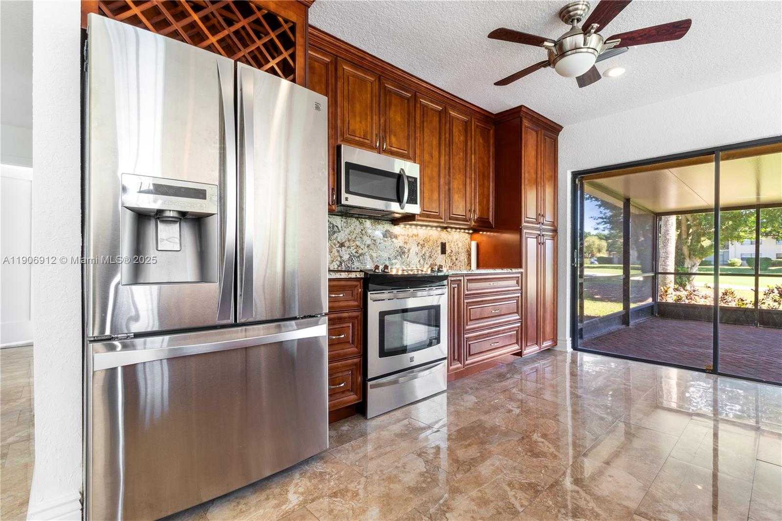 Small Image of 21344 SOUTH ESCONDIDO WAY S, Boca Raton Number 6