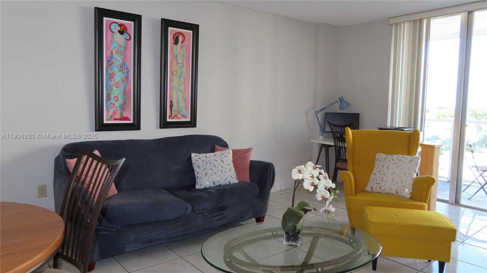 Small Image of 5701 COLLINS AVE #511, Miami Beach Number 15