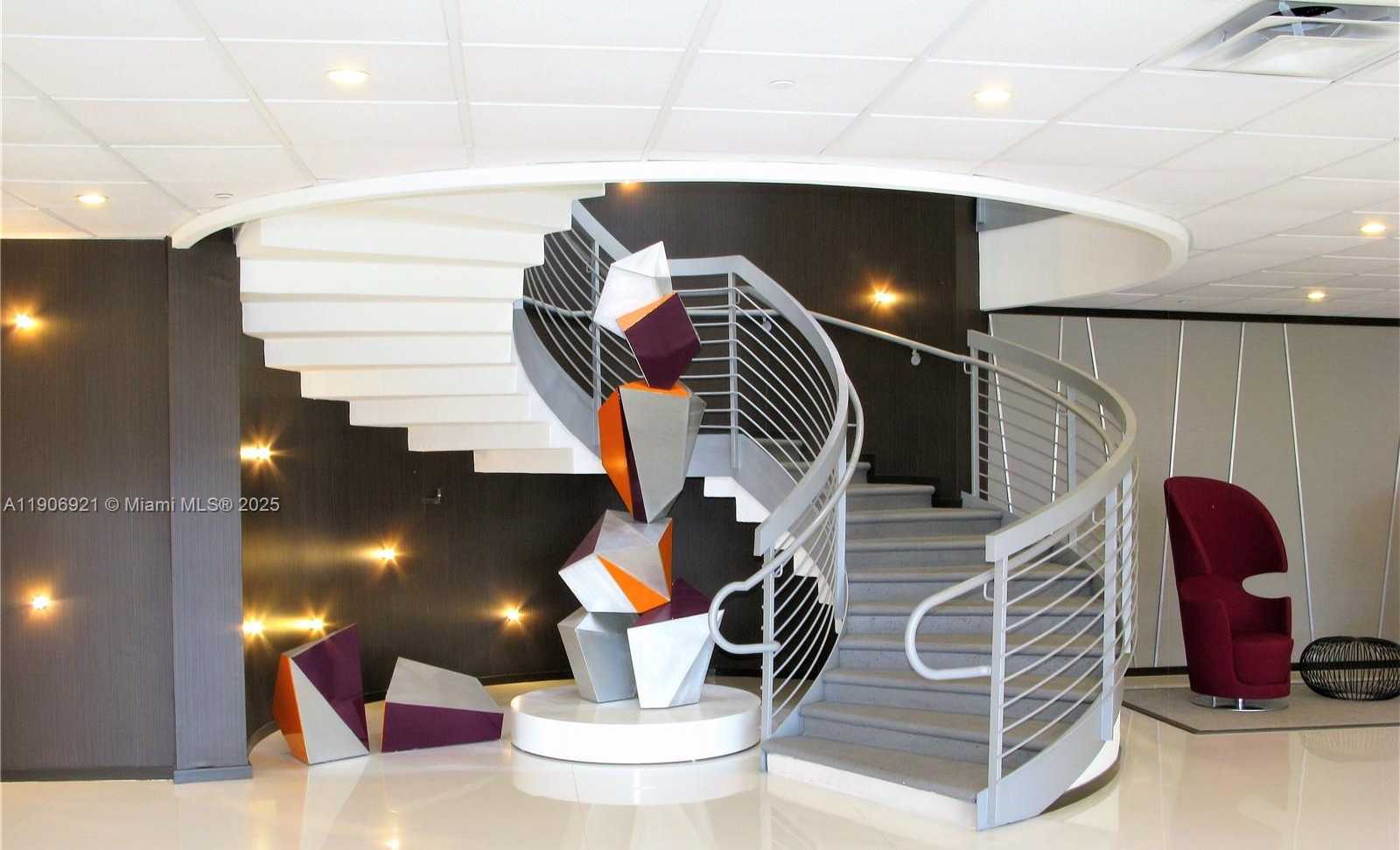 Small Image of 5701 COLLINS AVE #511, Miami Beach Number 31