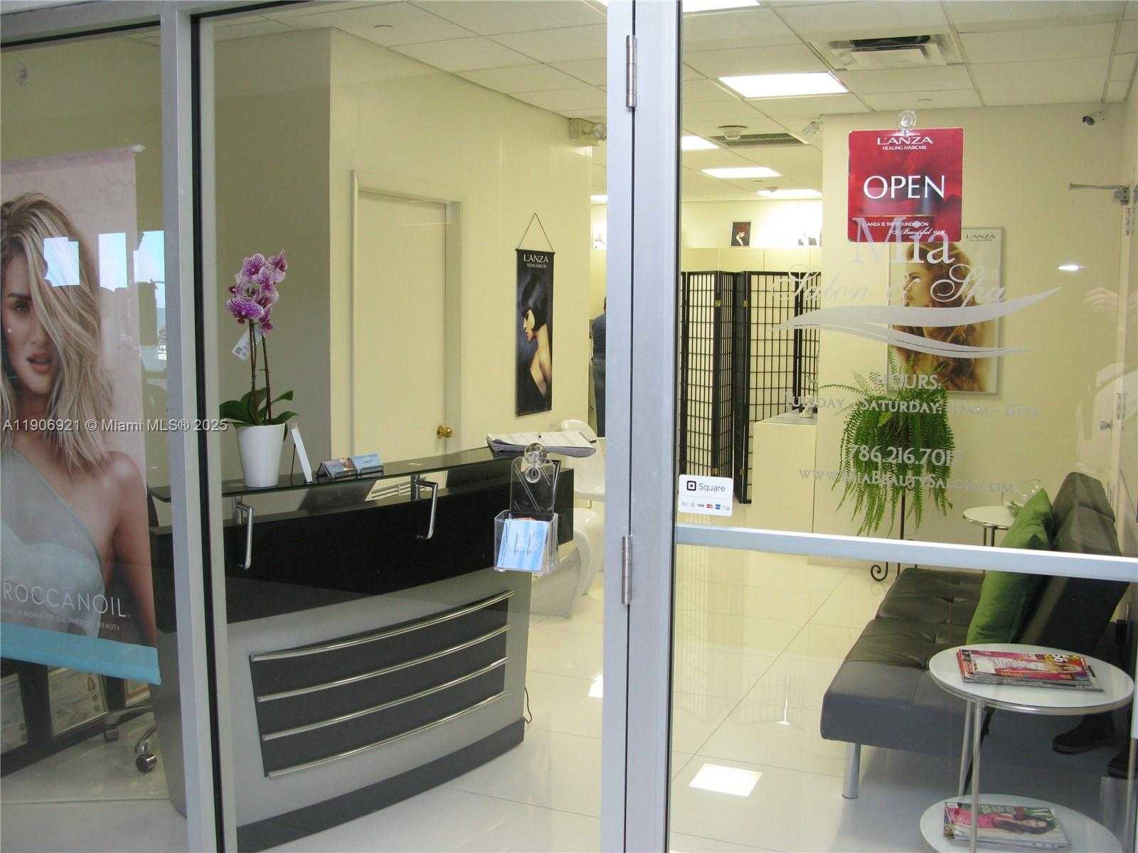 Small Image of 5701 COLLINS AVE #511, Miami Beach Number 36