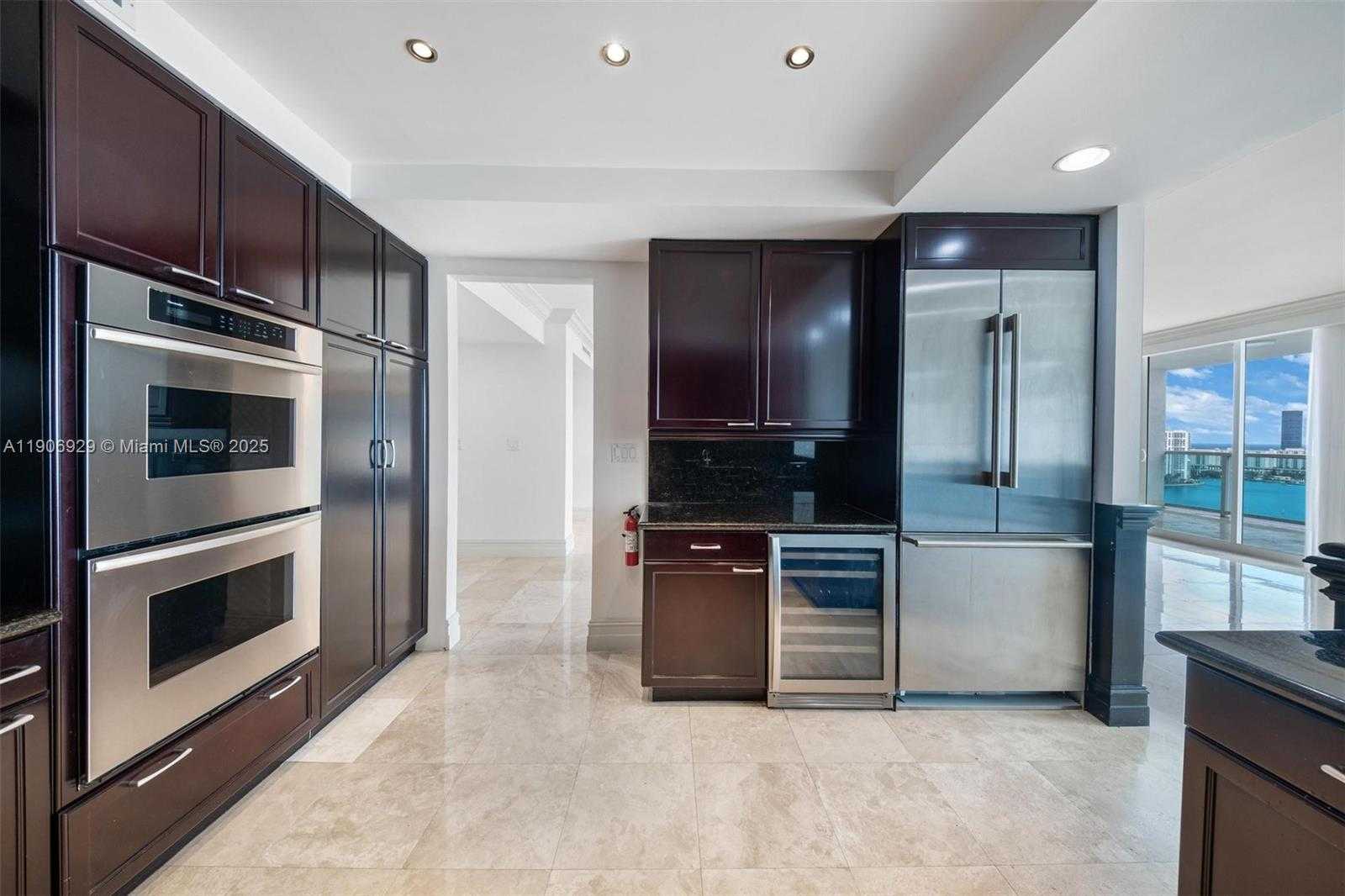 Small Image of 3201 NORTH EAST 183RD ST #2506, Aventura Number 24