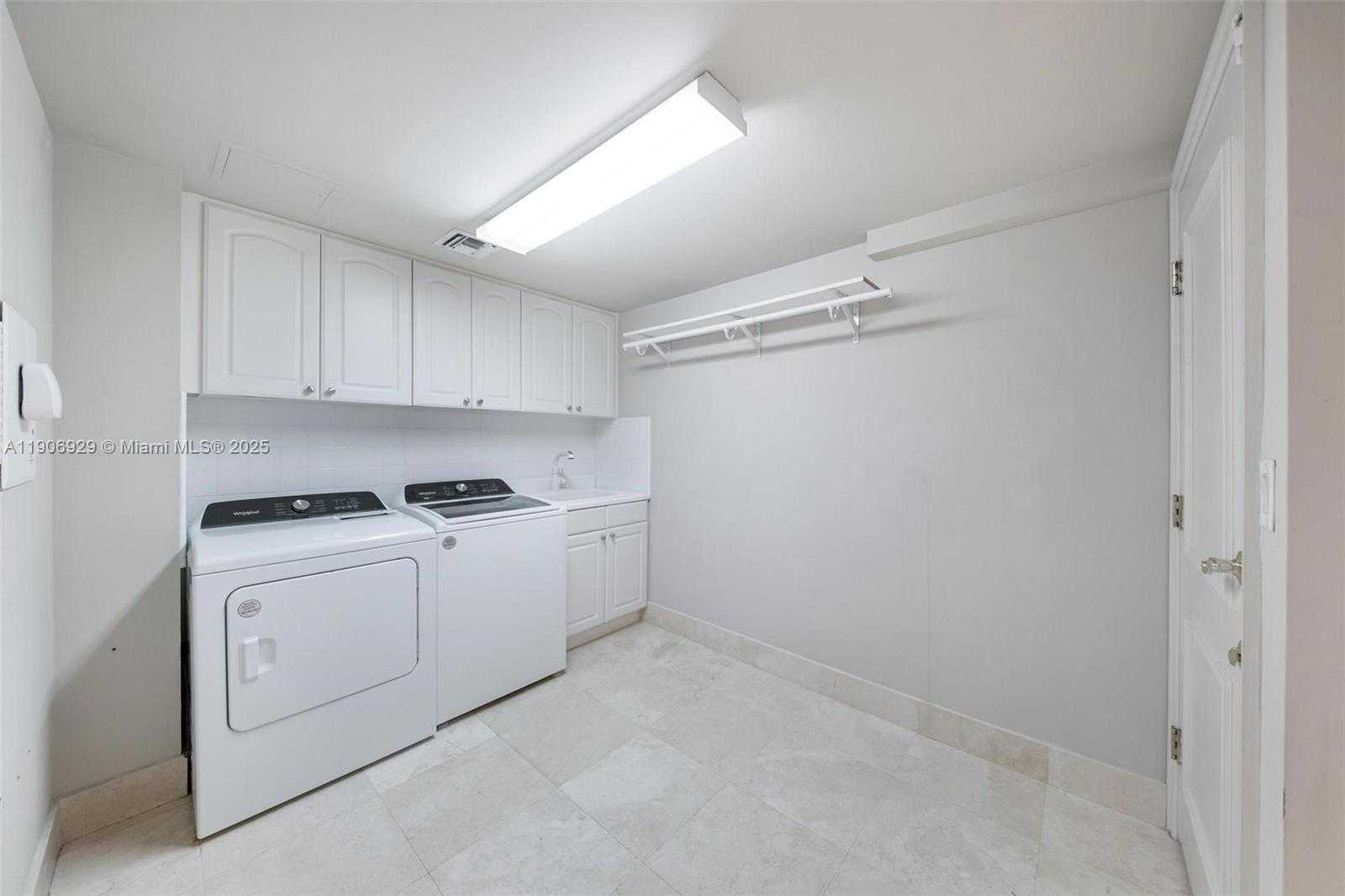 Small Image of 3201 NORTH EAST 183RD ST #2506, Aventura Number 26