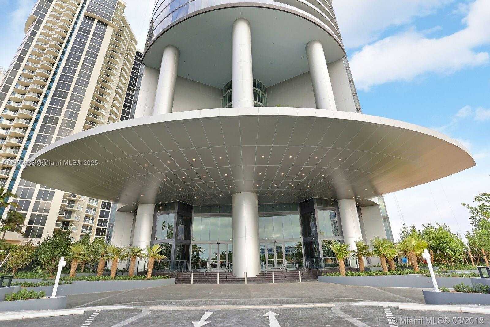 Small Image of 18555 COLLINS AVE #4804, Sunny Isles Beach Number 3