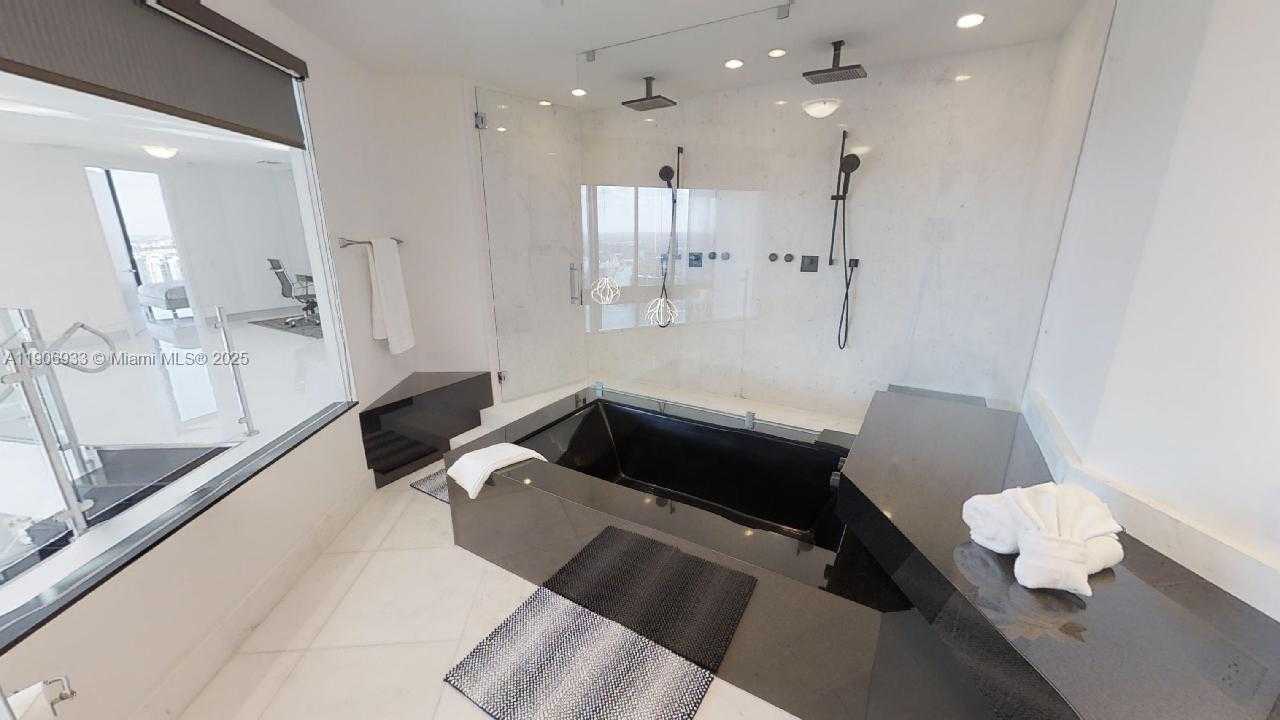Small Image of 18555 COLLINS AVE #4804, Sunny Isles Beach Number 45