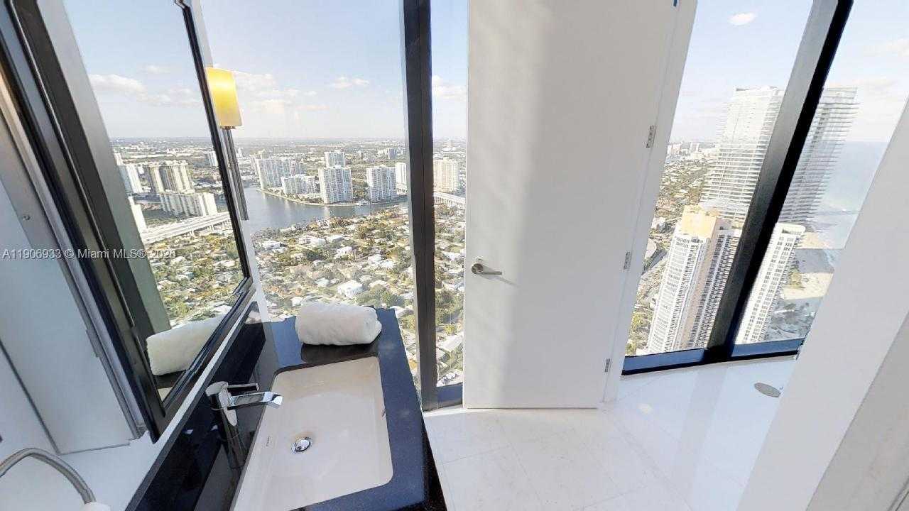 Small Image of 18555 COLLINS AVE #4804, Sunny Isles Beach Number 54