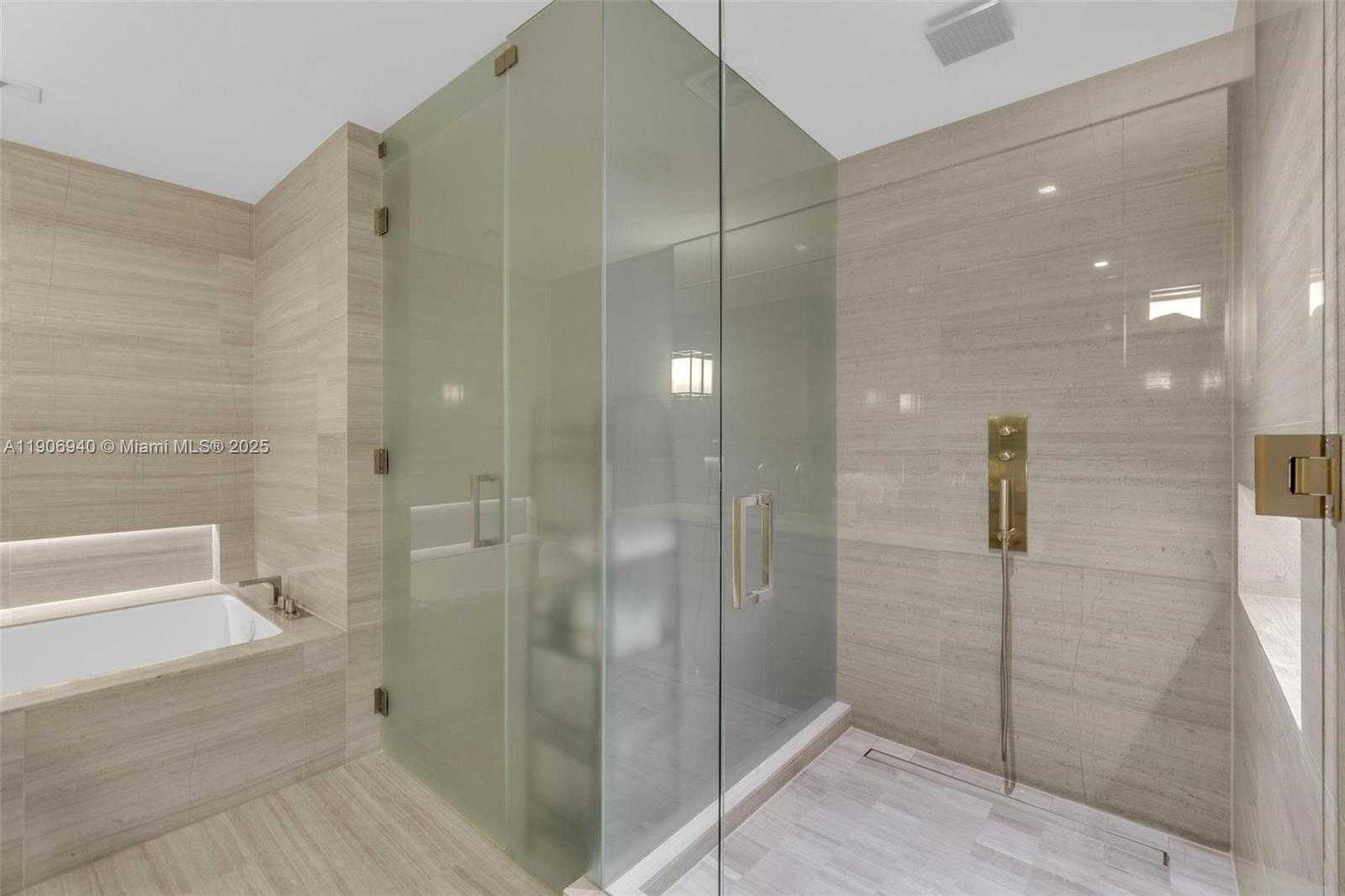 Small Image of 18975 COLLINS AVE #3901, Sunny Isles Beach Number 14