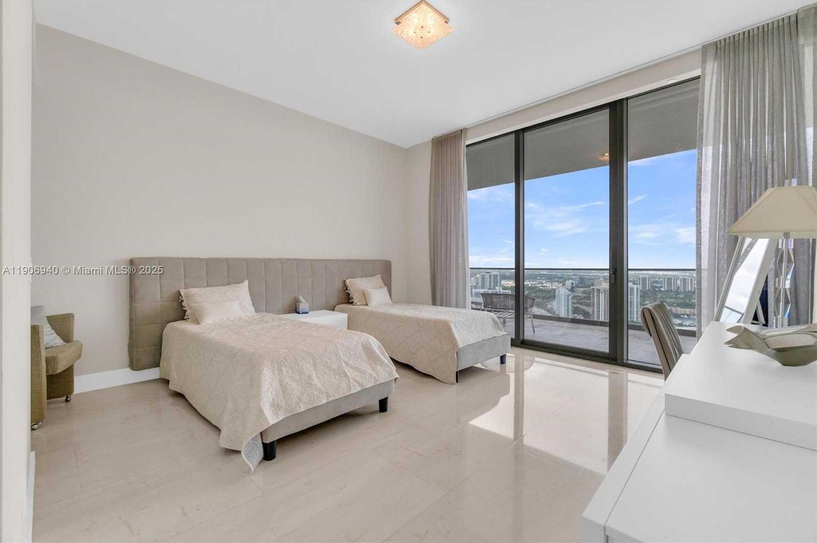 Small Image of 18975 COLLINS AVE #3901, Sunny Isles Beach Number 15