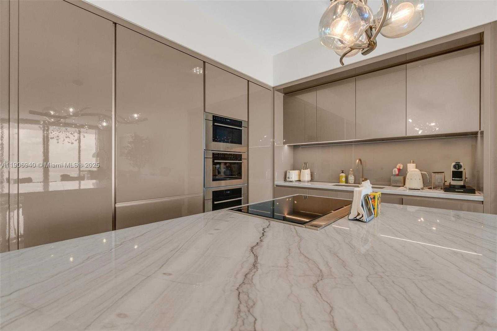 Small Image of 18975 COLLINS AVE #3901, Sunny Isles Beach Number 4