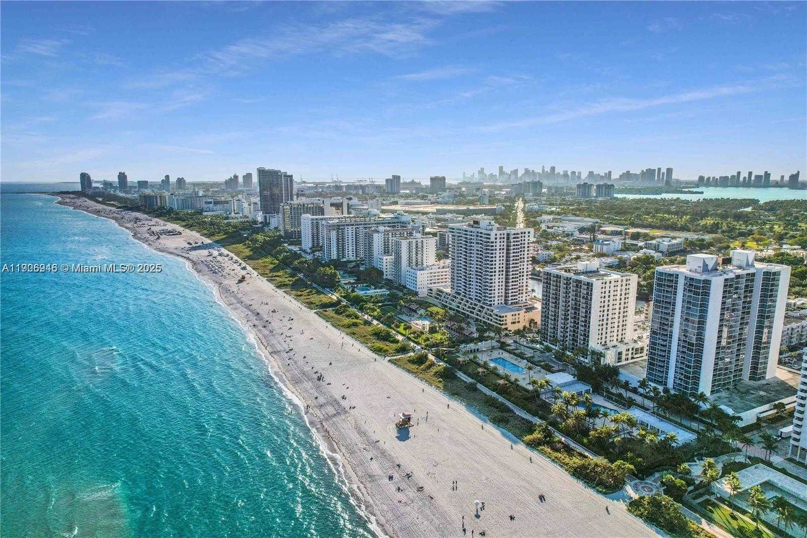 Small Image of 2555 COLLINS AVE #1707, Miami Beach Number 20