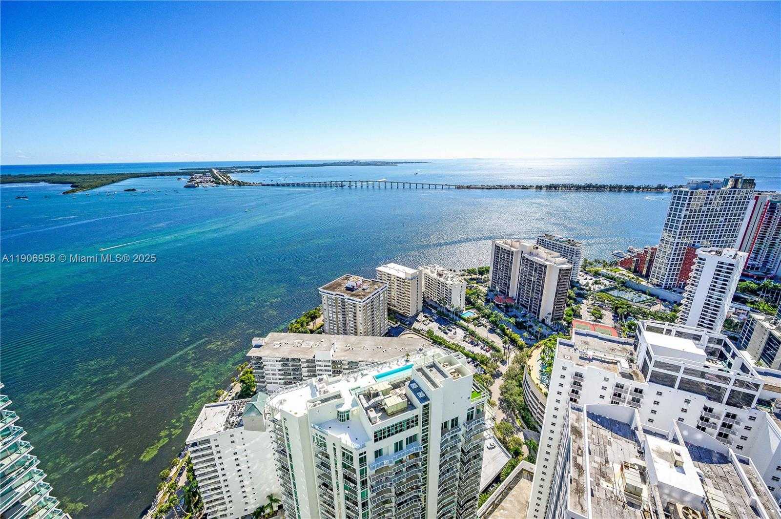 Small Image of 1300 BRICKELL BAY DR #1603, Miami Number 17
