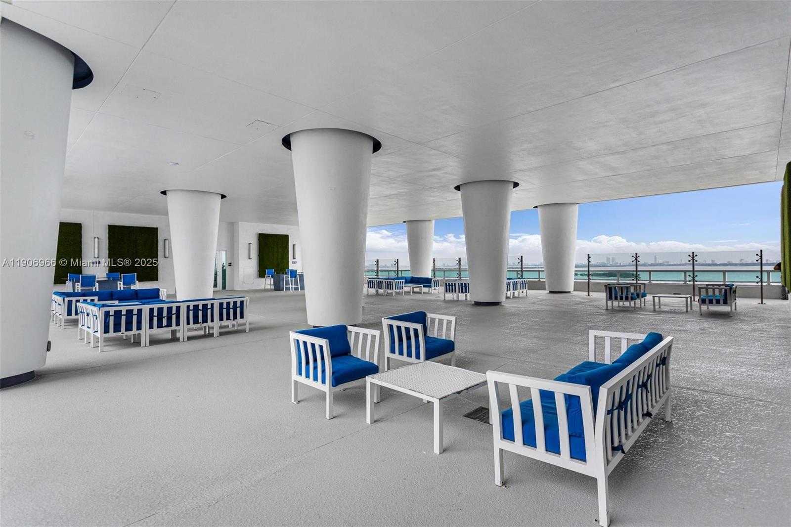 Small Image of 1800 NORTH BAYSHORE DR #1807, Miami Number 21