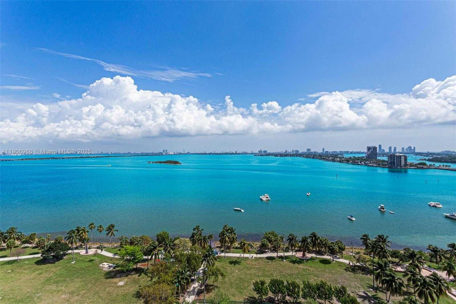 Small Image of 1800 NORTH BAYSHORE DR #1807, Miami Number 27