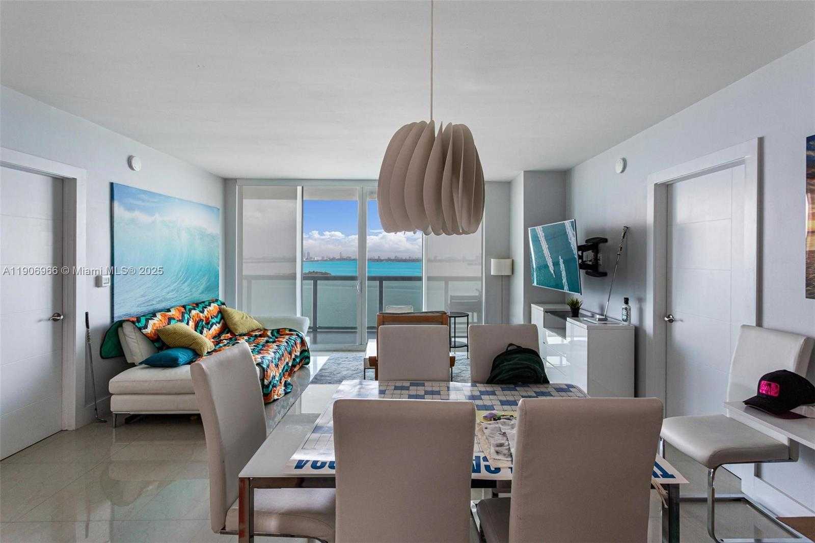 Small Image of 1800 NORTH BAYSHORE DR #1807, Miami Number 3