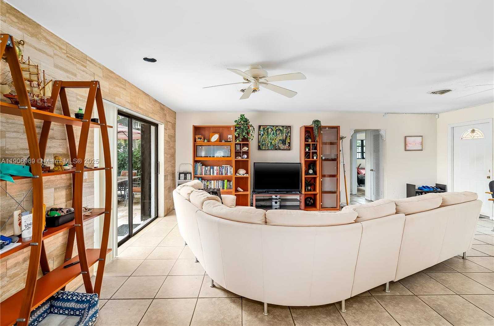 Small Image of 1016 NORTH EAST 26TH AVE #1016, Pompano Beach Number 10