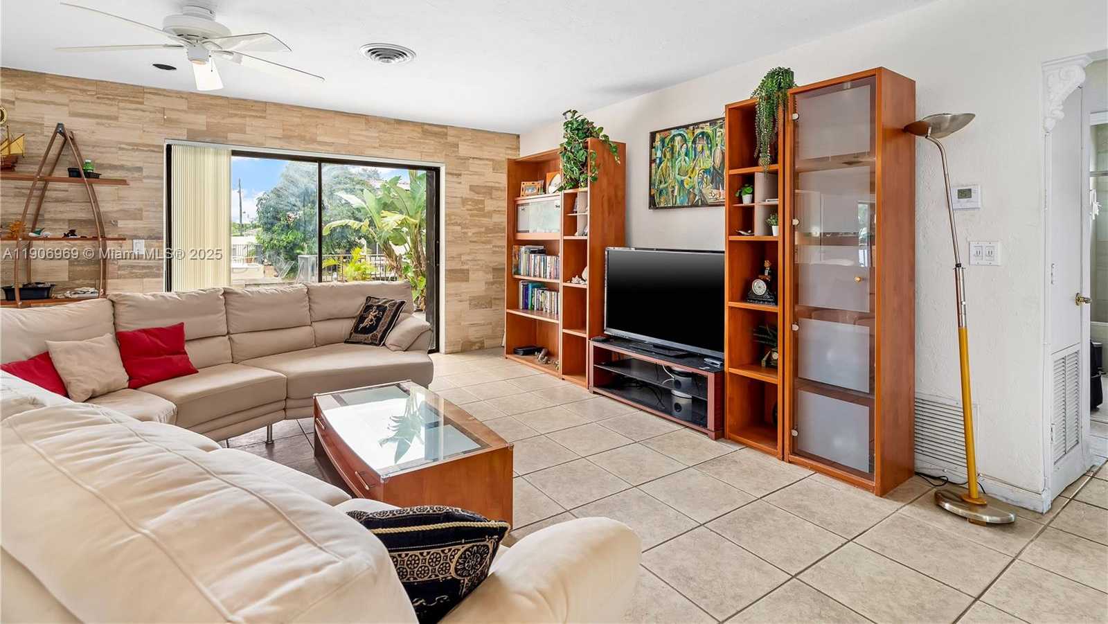 Small Image of 1016 NORTH EAST 26TH AVE #1016, Pompano Beach Number 12