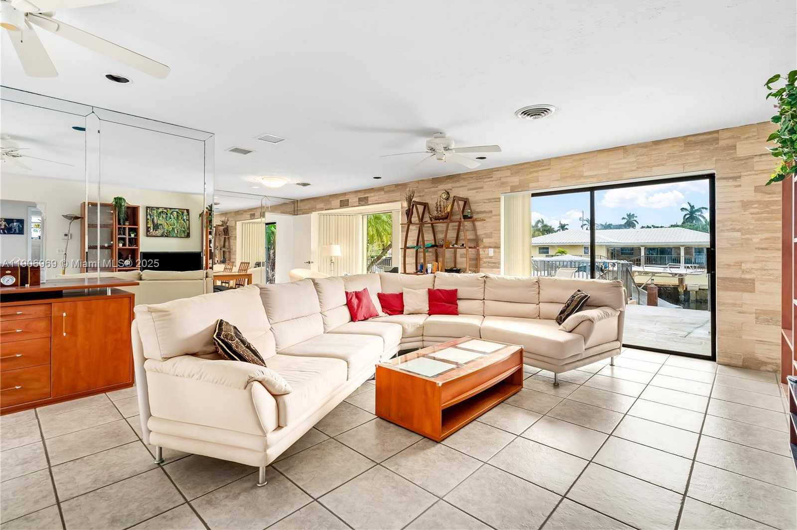 Small Image of 1016 NORTH EAST 26TH AVE #1016, Pompano Beach Number 8