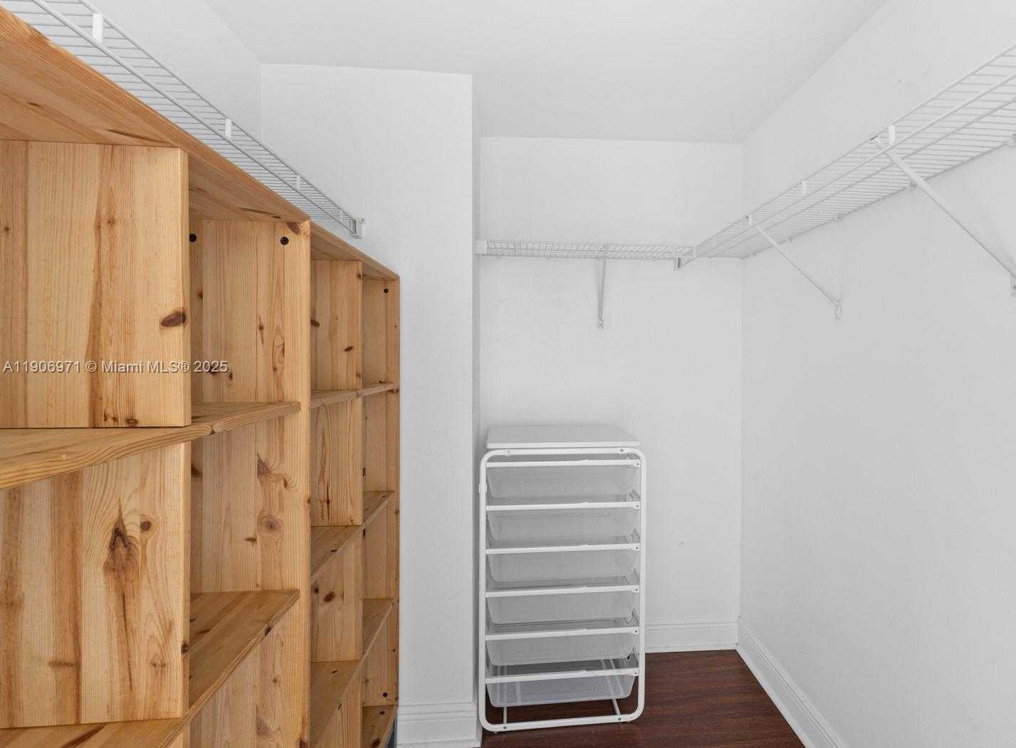 Small Image of 1250 SOUTH MIAMI AVE #1913, Miami Number 12