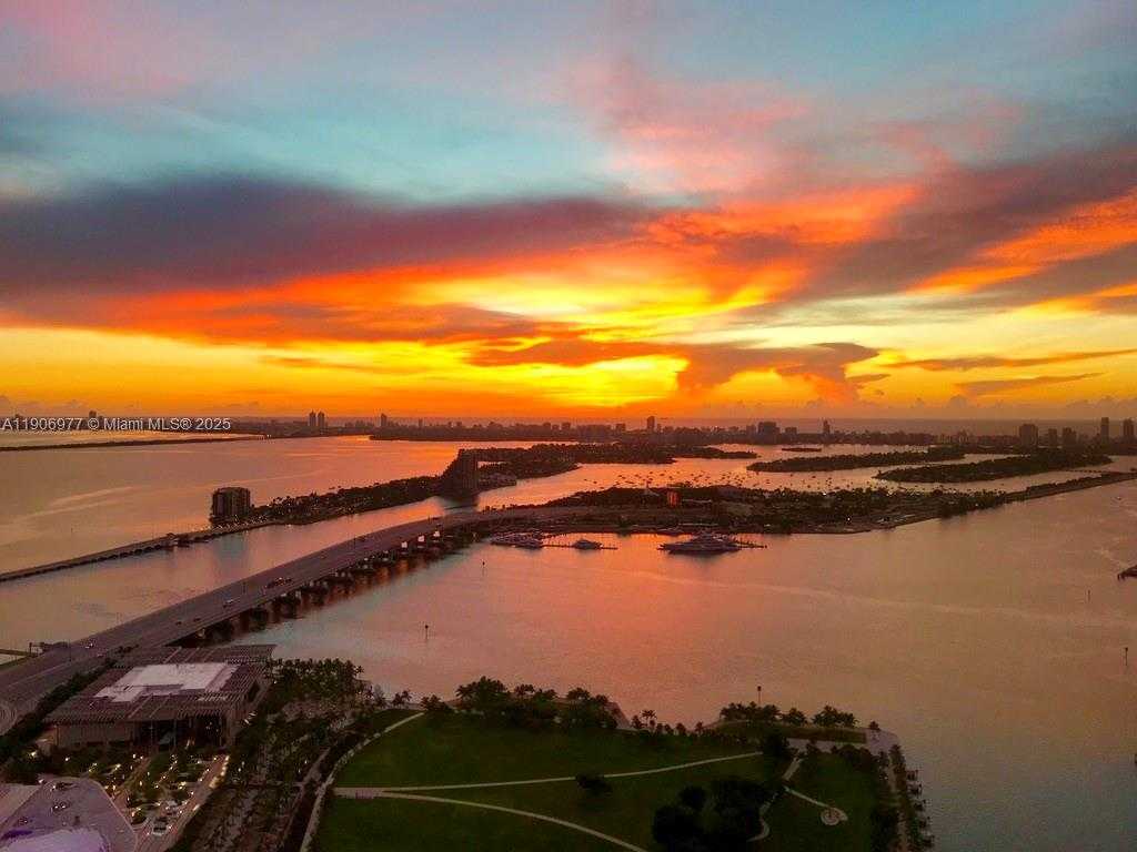 Small Image of 900 BISCAYNE BLVD #5005, Miami Number 18