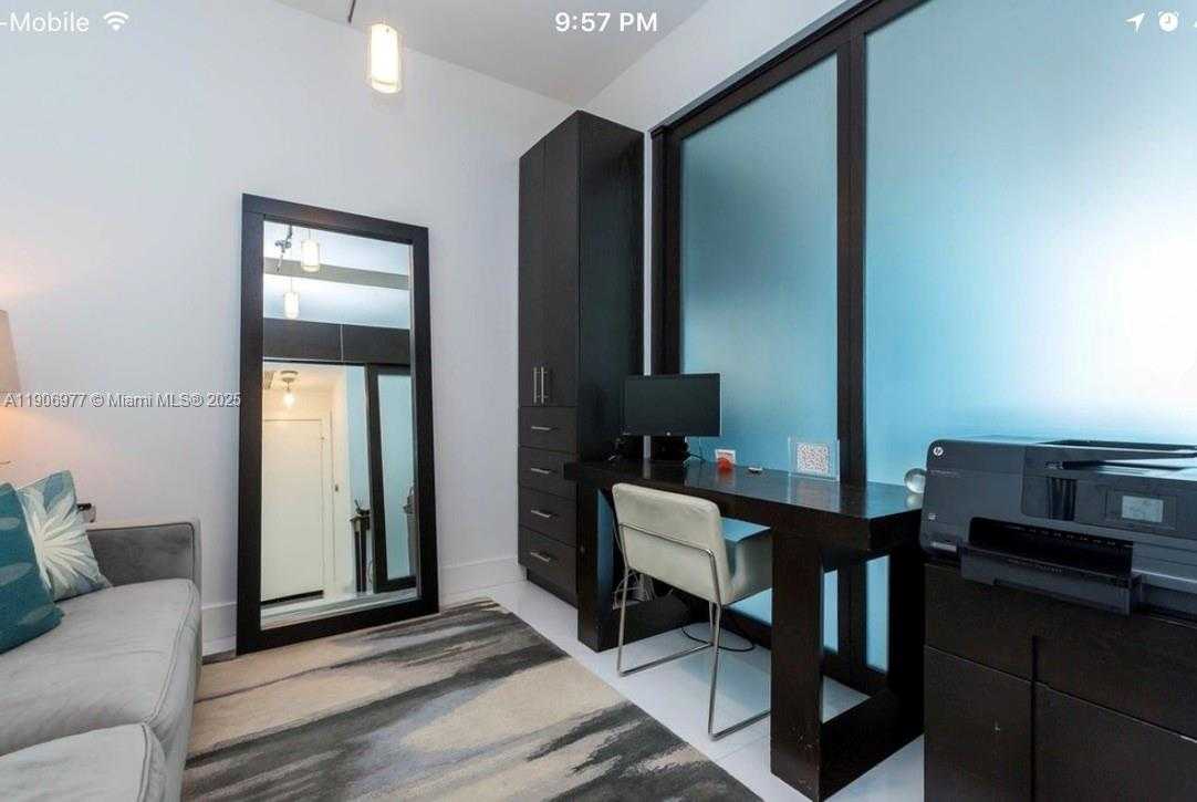Small Image of 900 BISCAYNE BLVD #5005, Miami Number 29