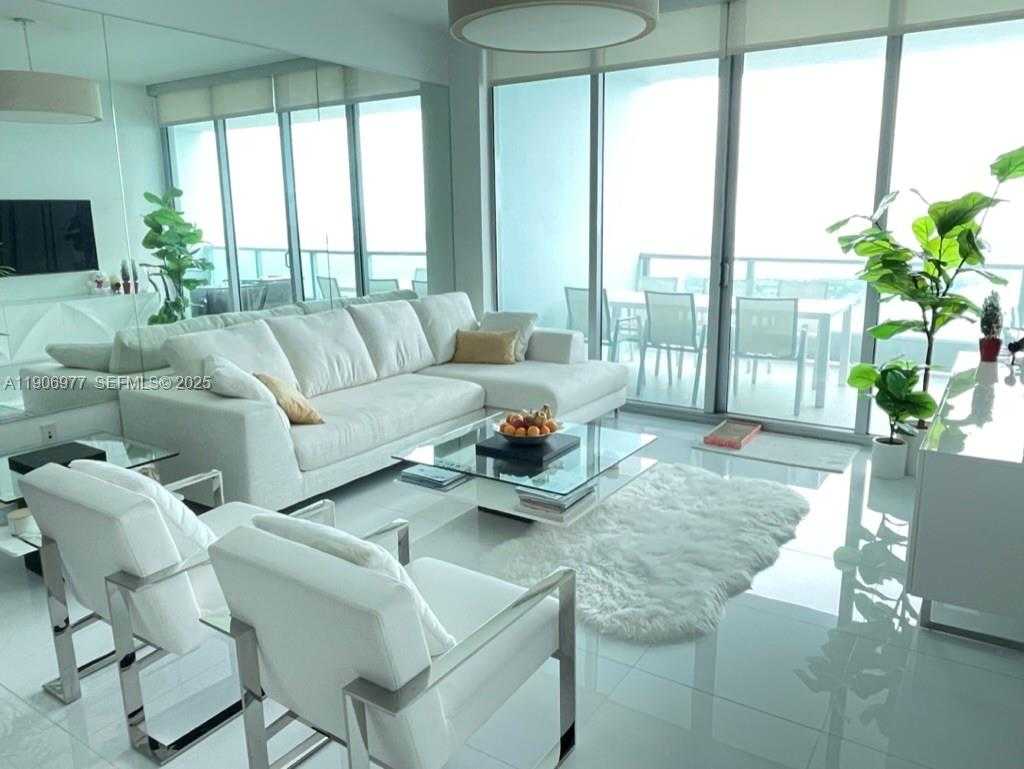 Small Image of 900 BISCAYNE BLVD #5005, Miami Number 33