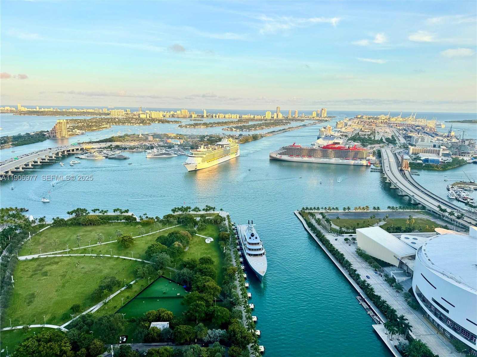 Small Image of 900 BISCAYNE BLVD #5005, Miami Number 41