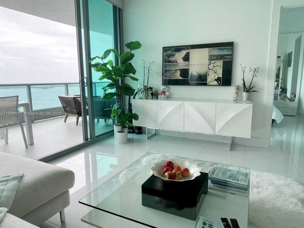 Small Image of 900 BISCAYNE BLVD #5005, Miami Number 5