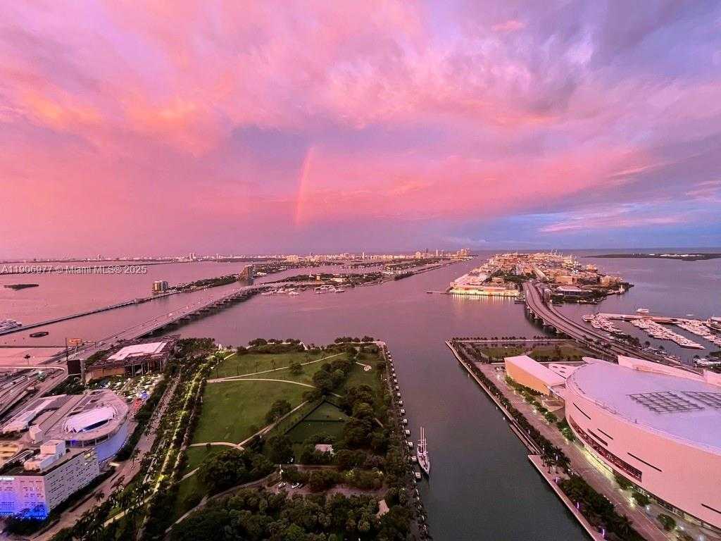 Small Image of 900 BISCAYNE BLVD #5005, Miami Number 7