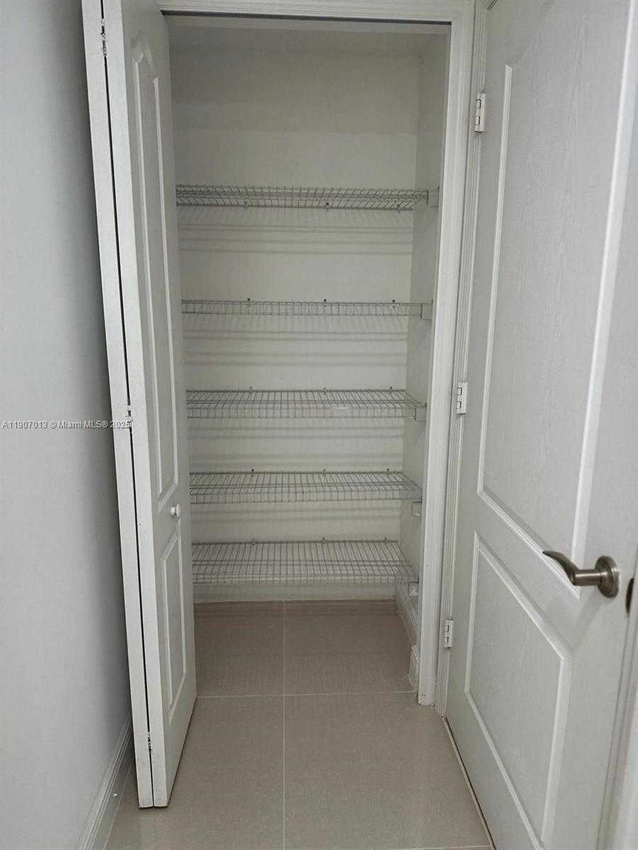 Small Image of 2701 SOUTH WEST 3RD AVE #606, Miami Number 12