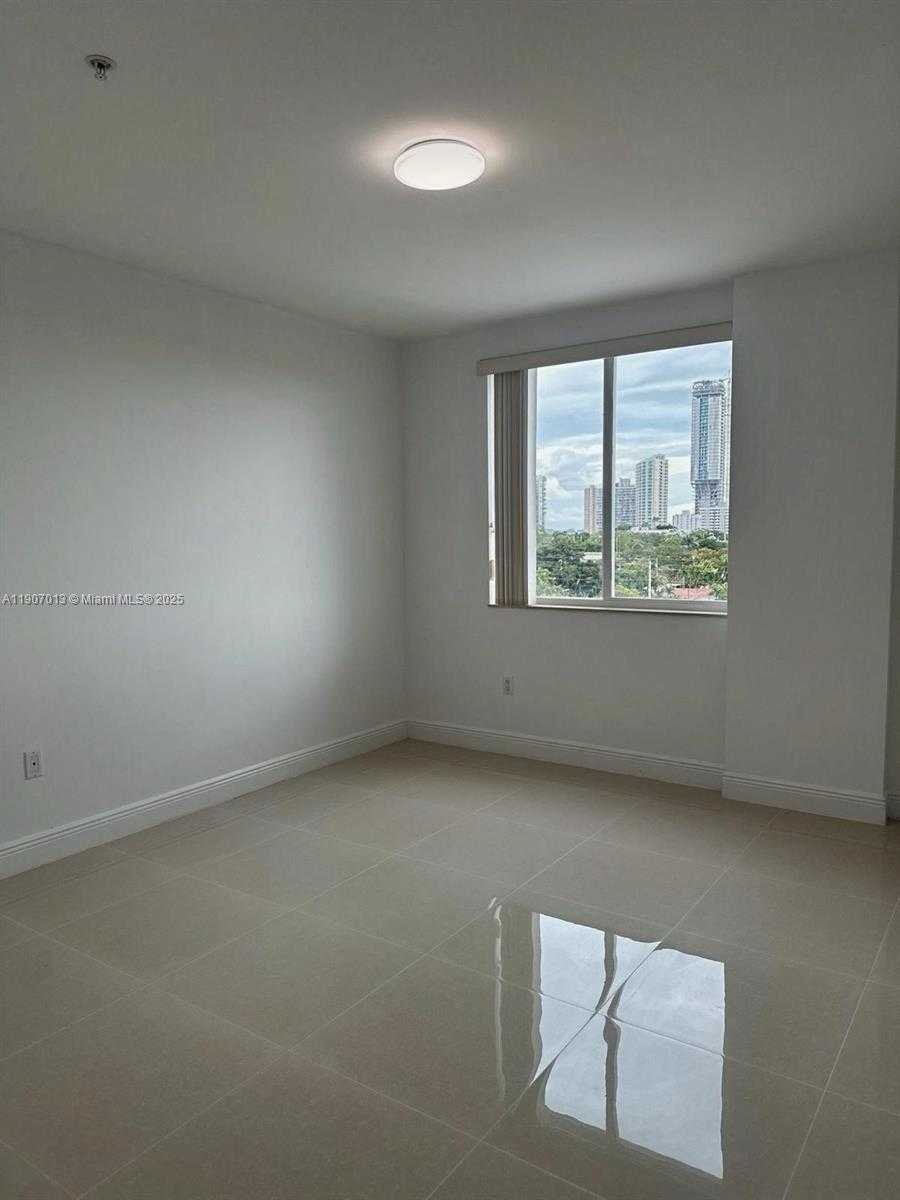 Small Image of 2701 SOUTH WEST 3RD AVE #606, Miami Number 6