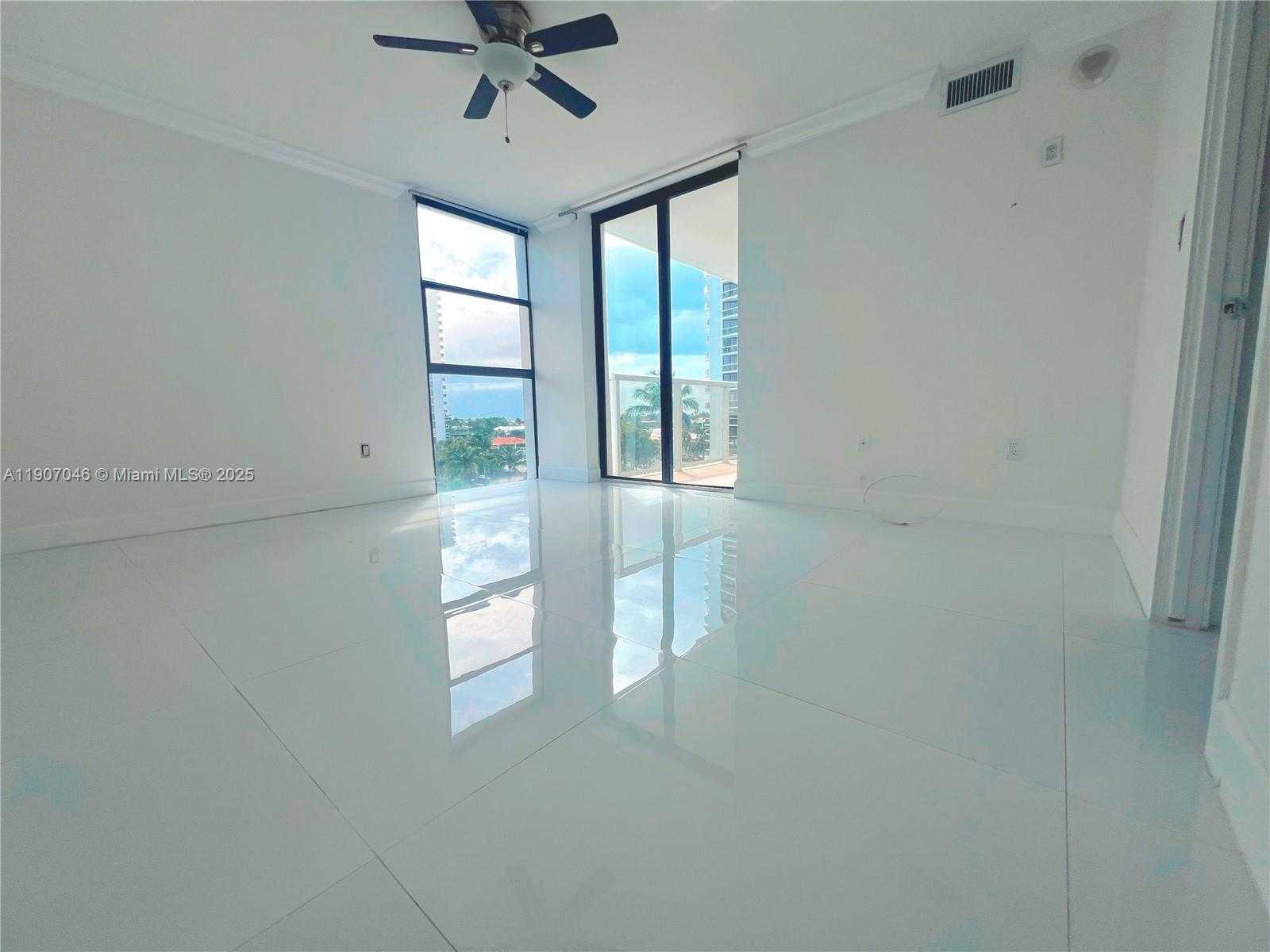 Small Image of 3731 NORTH COUNTRY CLUB DR #622, Aventura Number 6