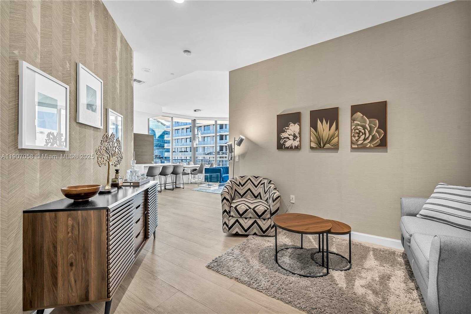 Small Image of 45 SOUTH WEST 9TH ST #4501, Miami Number 16