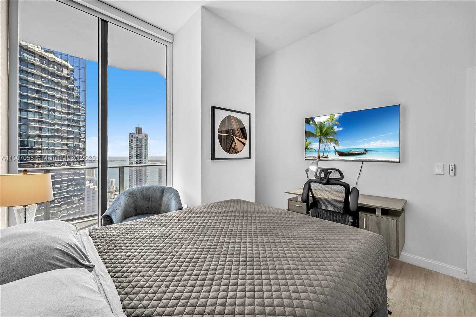 Small Image of 45 SOUTH WEST 9TH ST #4501, Miami Number 20