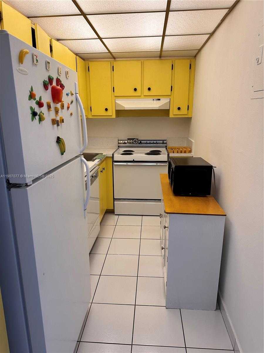 Small Image of 4707 NORTH WEST 7TH ST #308-8, Miami Number 7