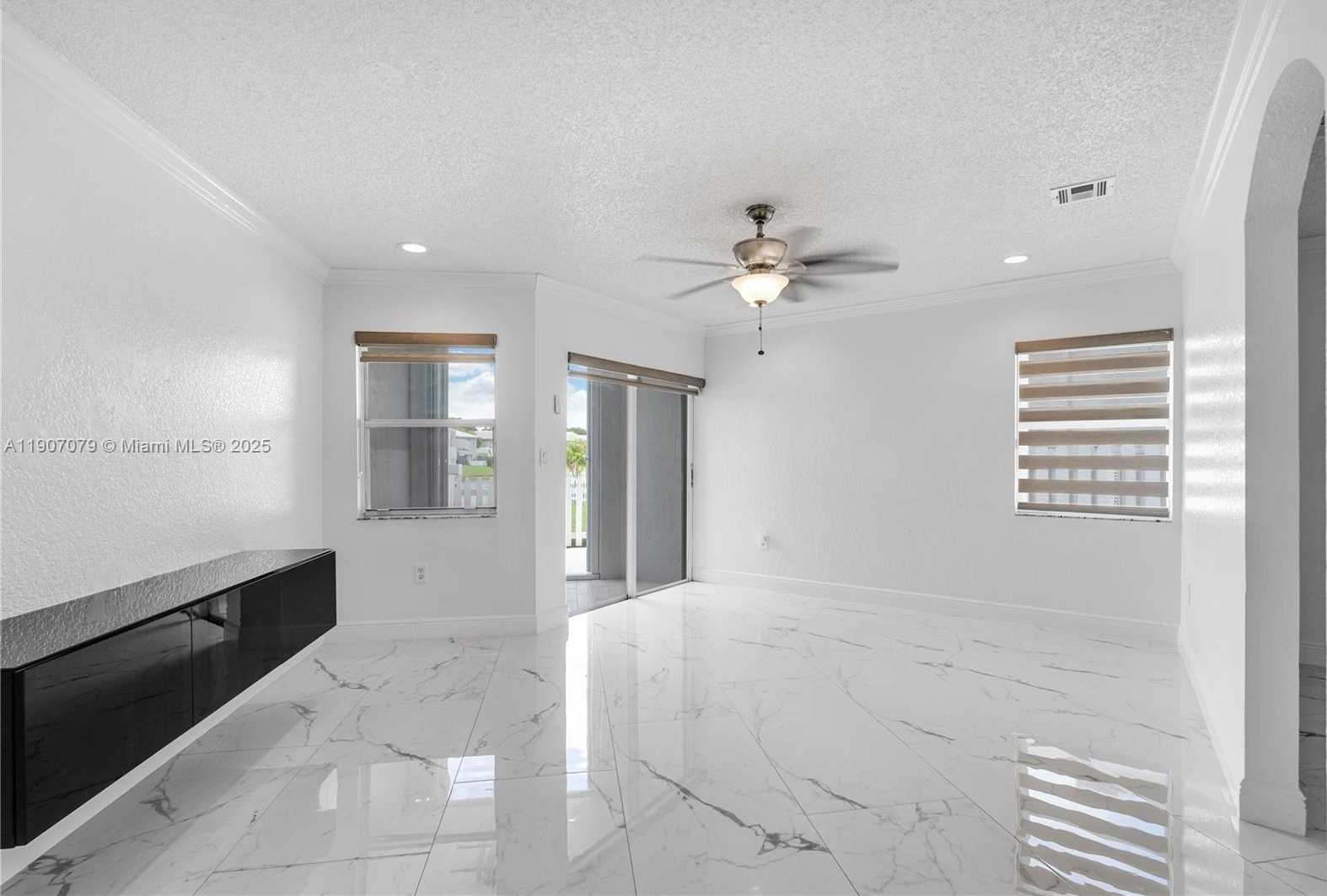 Small Image of 14308 SOUTH WEST 120TH CT #8-9, Miami Number 8