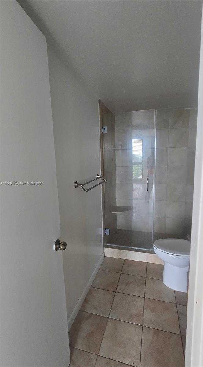 Small Image of 9800 WEST BAY HARBOR DR #601, Bay Harbor Islands Number 17