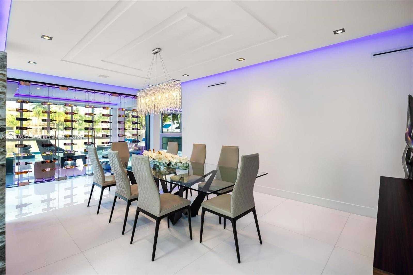 Small Image of 300 ROYAL PLAZA DR, Fort Lauderdale Number 17