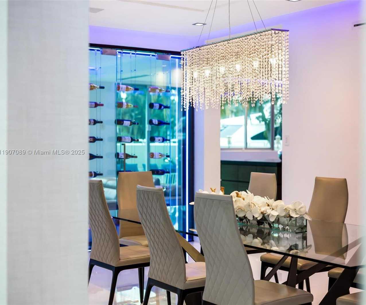 Small Image of 300 ROYAL PLAZA DR, Fort Lauderdale Number 19