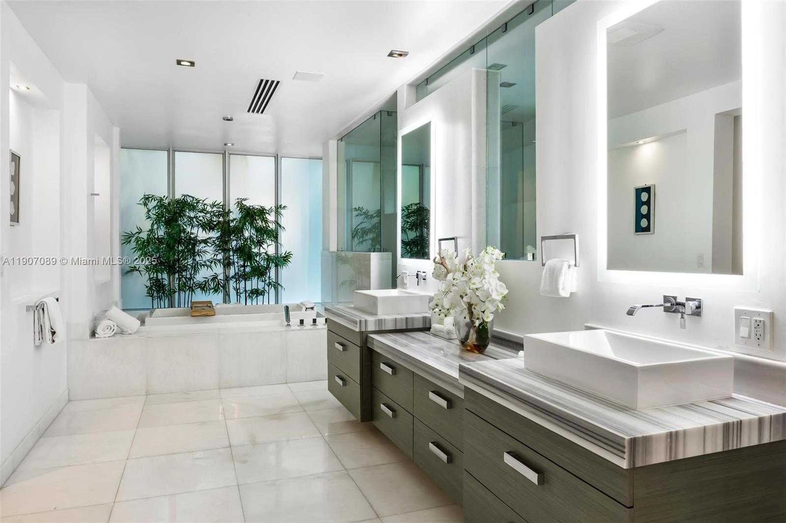 Small Image of 300 ROYAL PLAZA DR, Fort Lauderdale Number 67