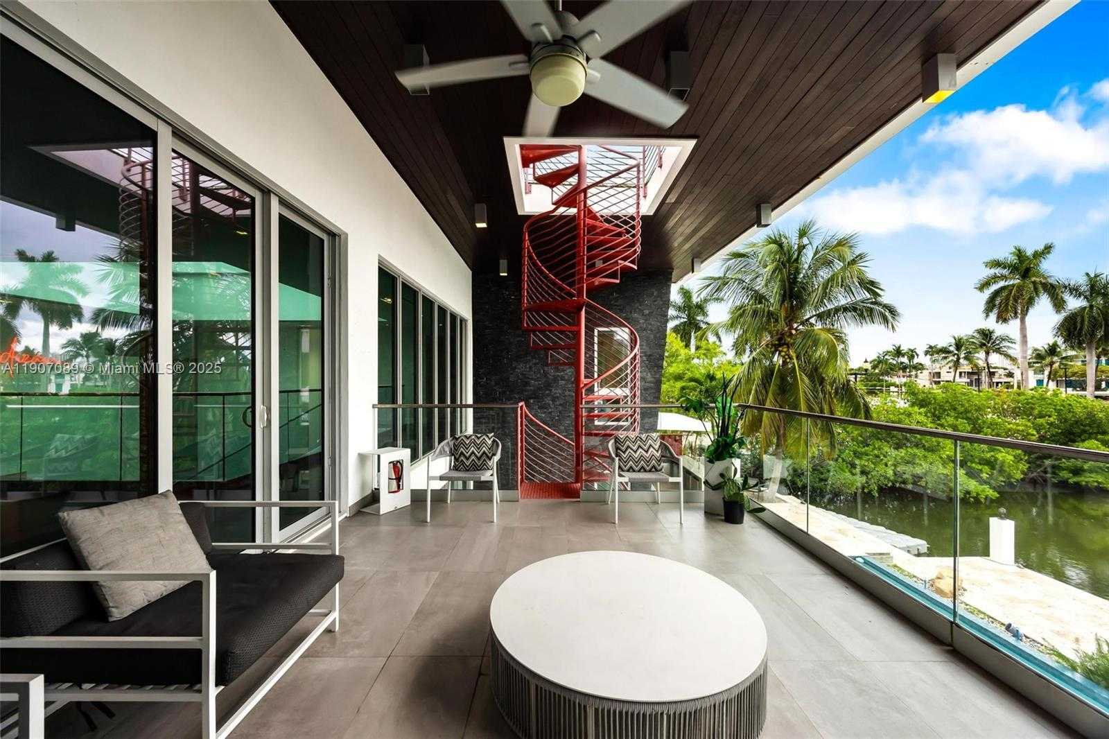 Small Image of 300 ROYAL PLAZA DR, Fort Lauderdale Number 71