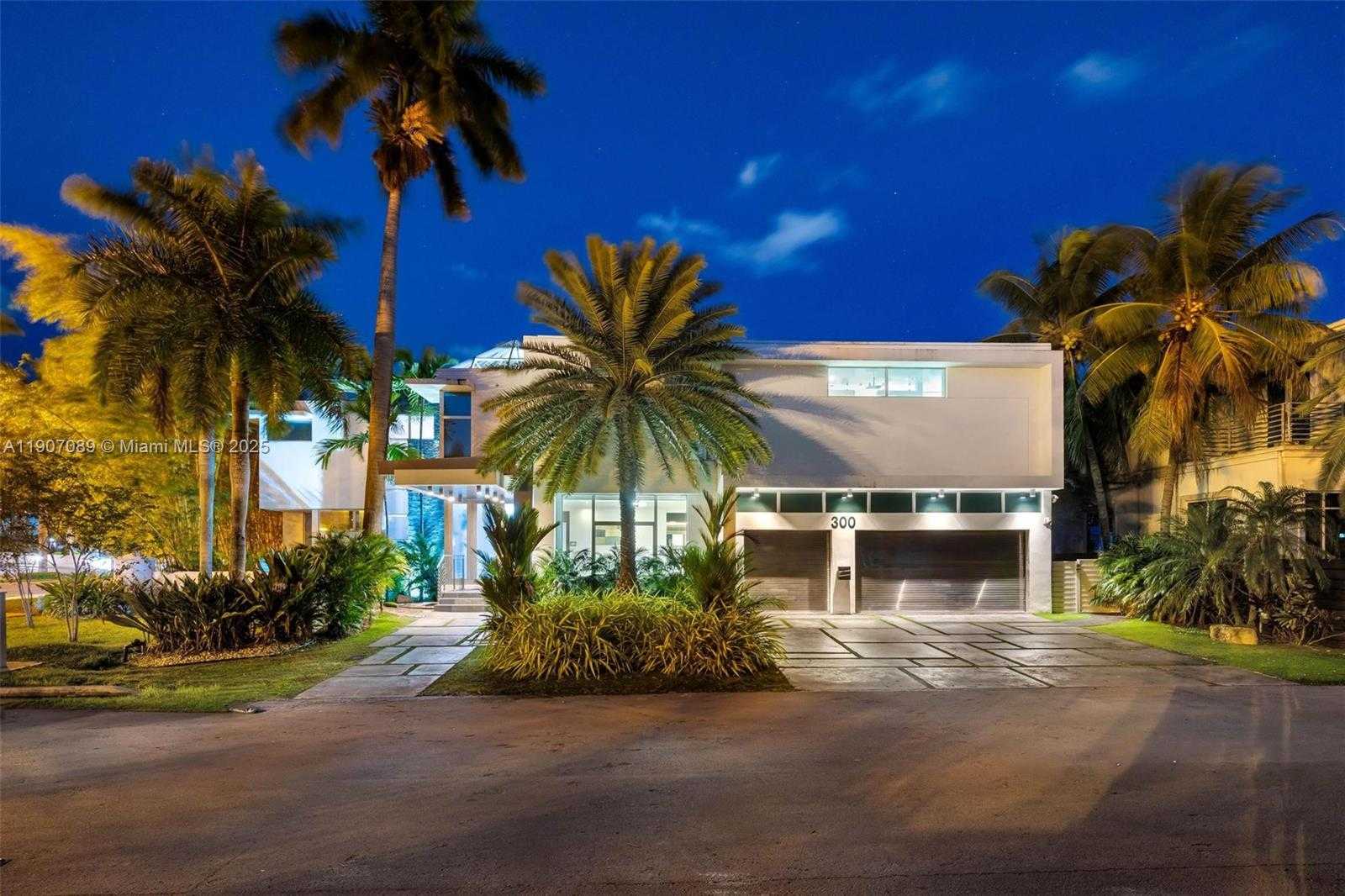 Small Image of 300 ROYAL PLAZA DR, Fort Lauderdale Number 76