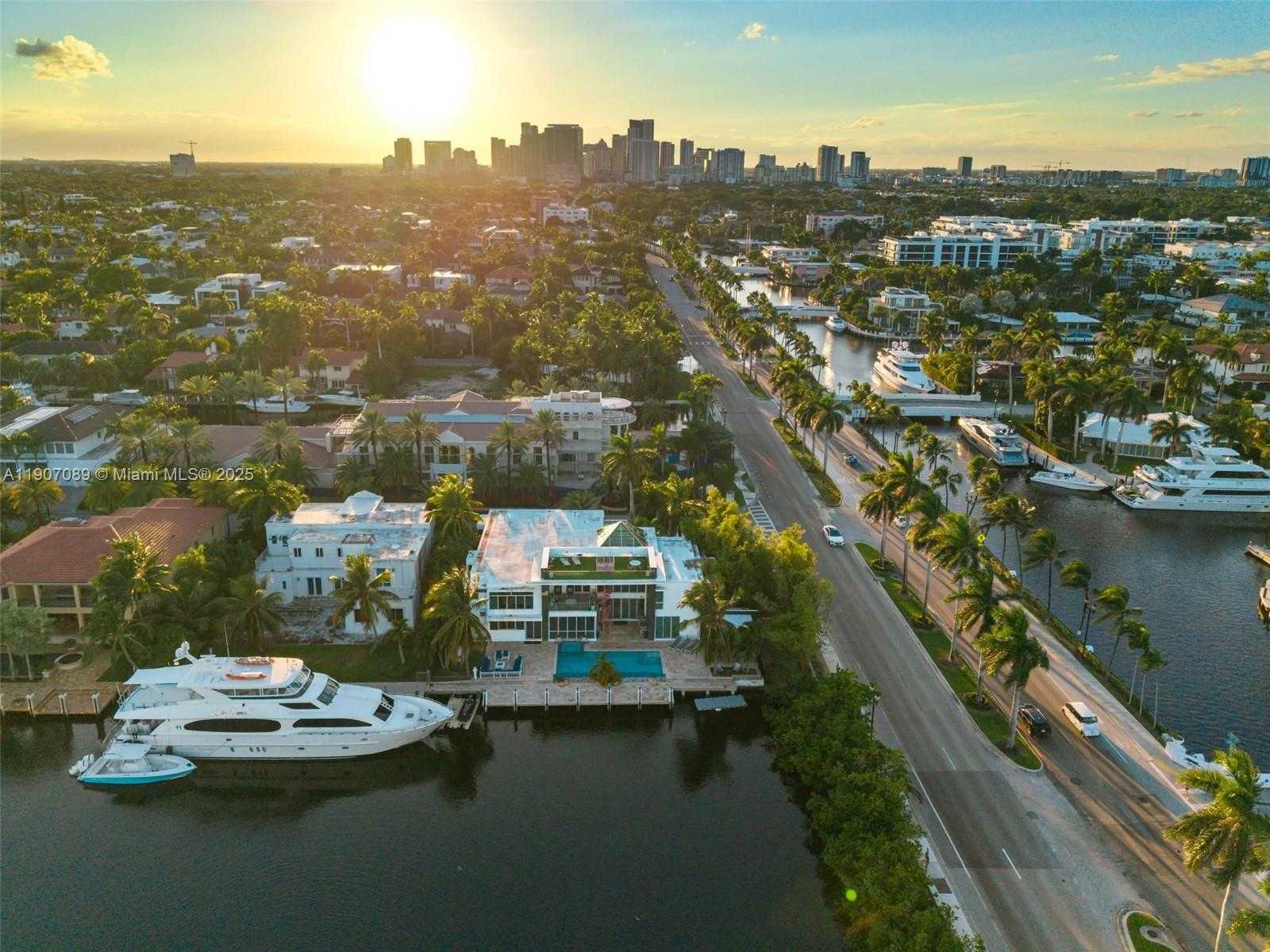 Small Image of 300 ROYAL PLAZA DR, Fort Lauderdale Number 81