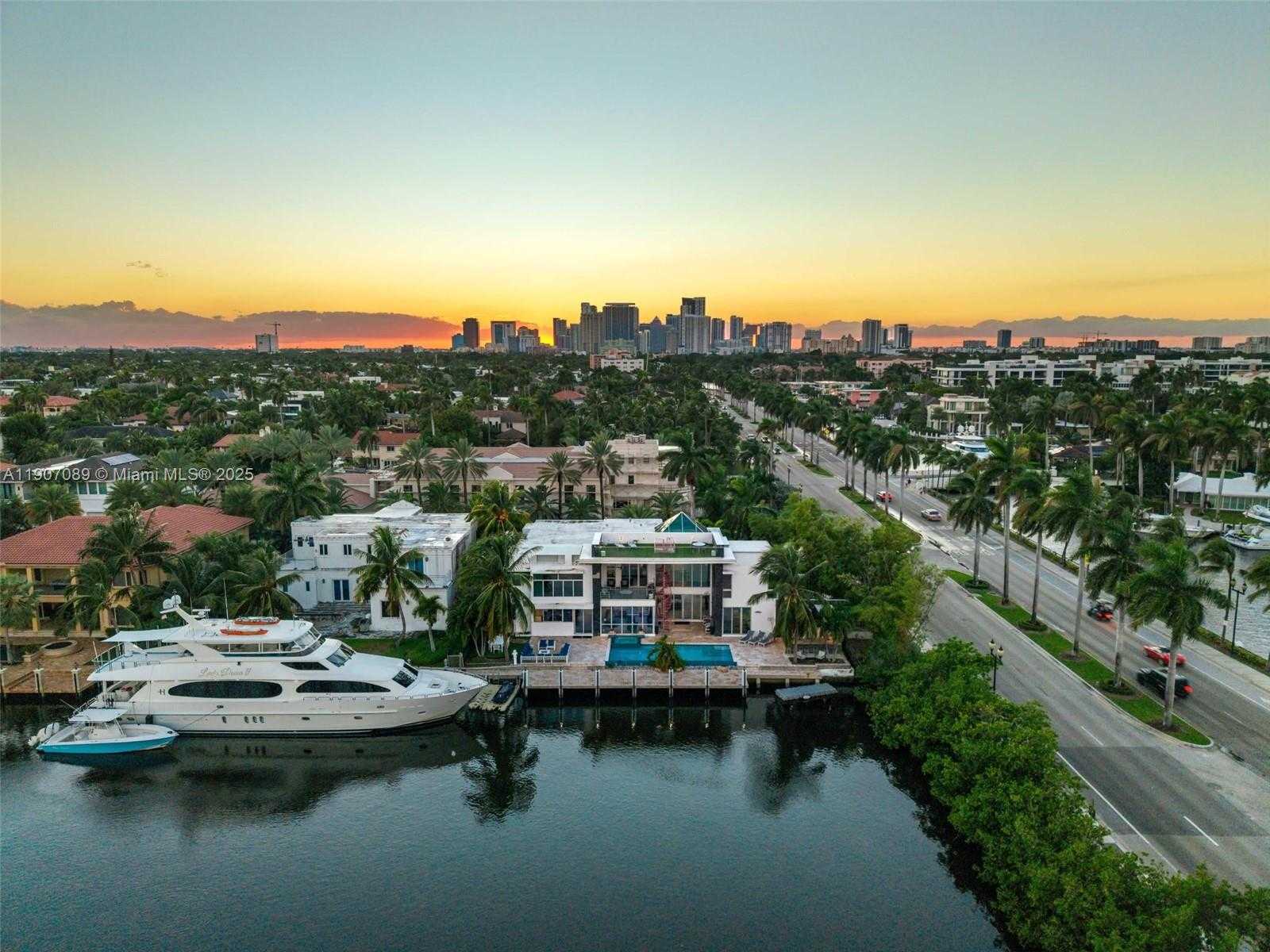 Small Image of 300 ROYAL PLAZA DR, Fort Lauderdale Number 82