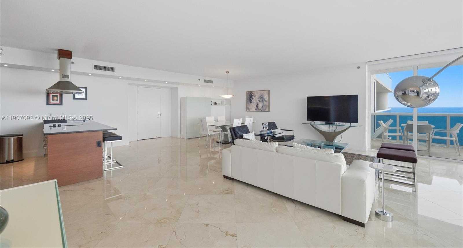 Small Image of 1850 SOUTH OCEAN DR #3805, Hallandale Beach Number 10